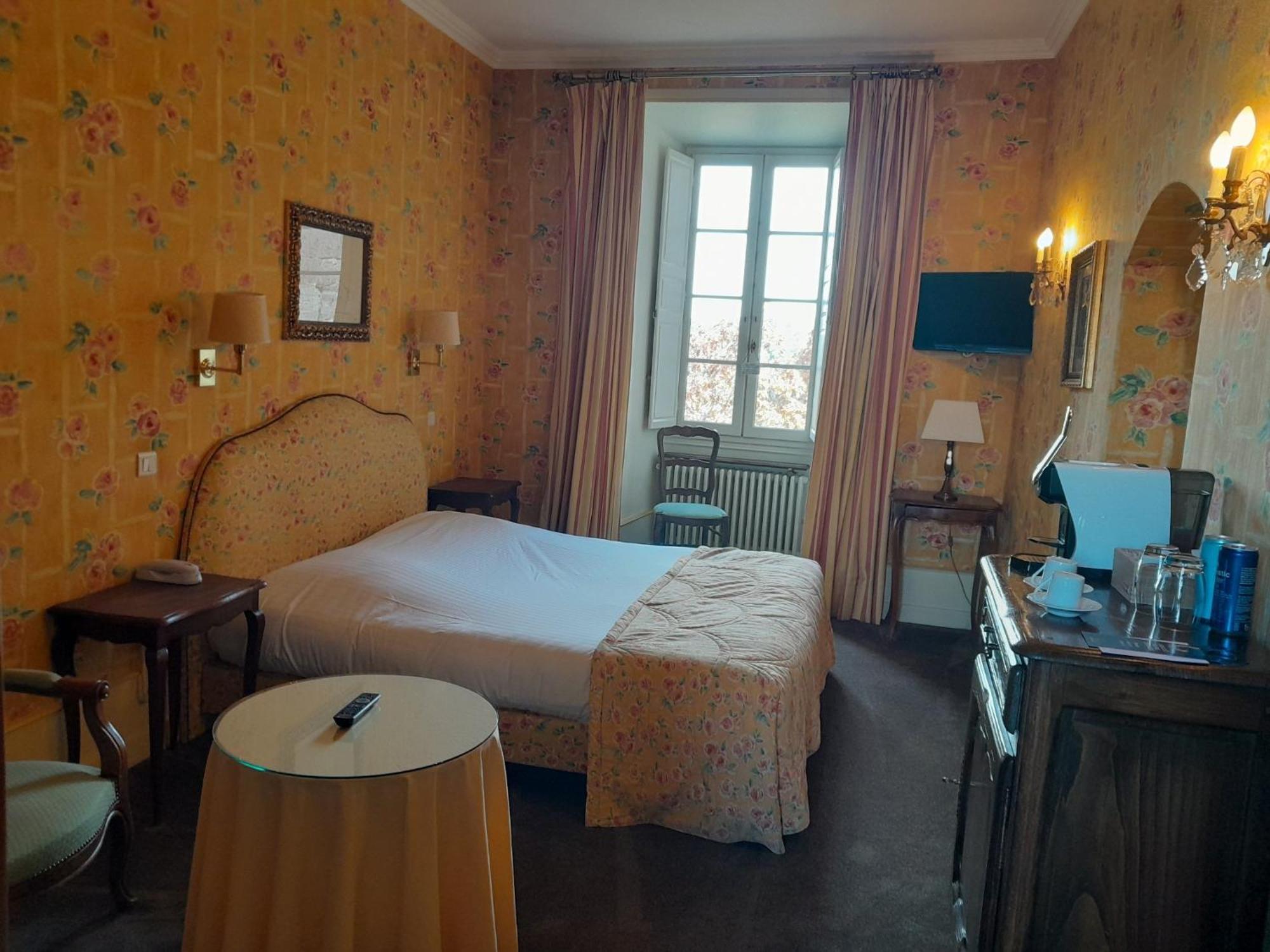 Chateau De Castel Novel Boutique Hotel Varetz Eksteriør billede
