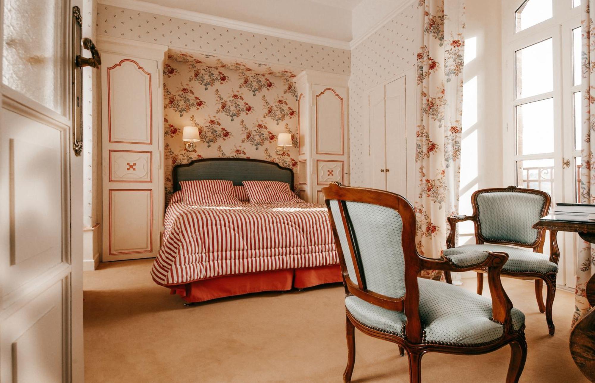 Chateau De Castel Novel Boutique Hotel Varetz Eksteriør billede